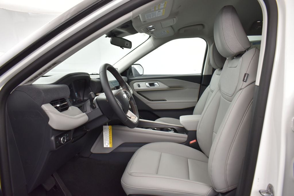 2026 Ford Explorer Active 200A