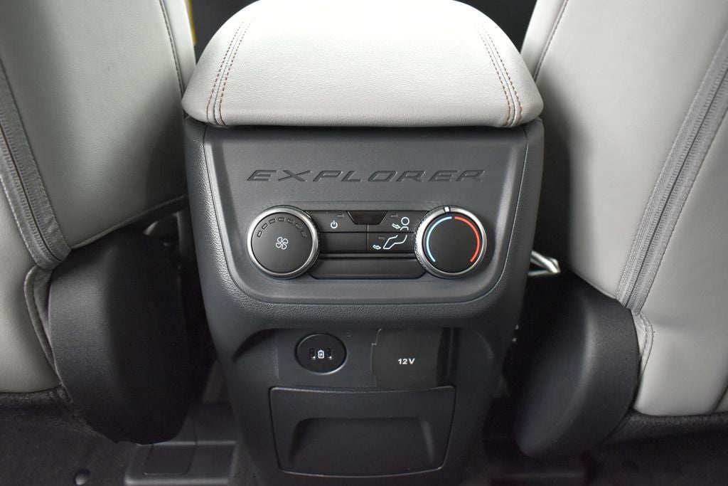 2026 Ford Explorer Active 200A