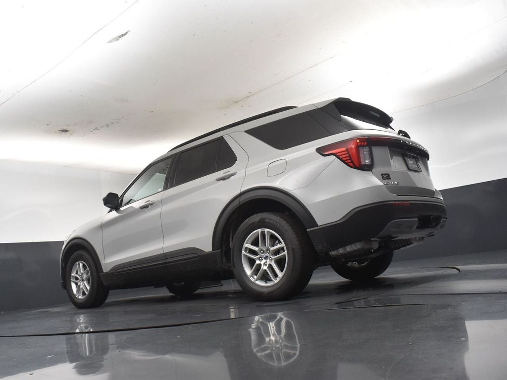 2027 Ford Explorer Active 200A