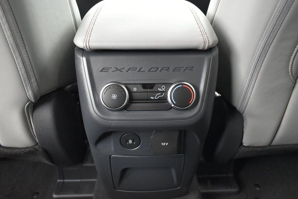 2027 Ford Explorer Active 200A