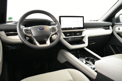 2027 Ford Explorer Active 200A