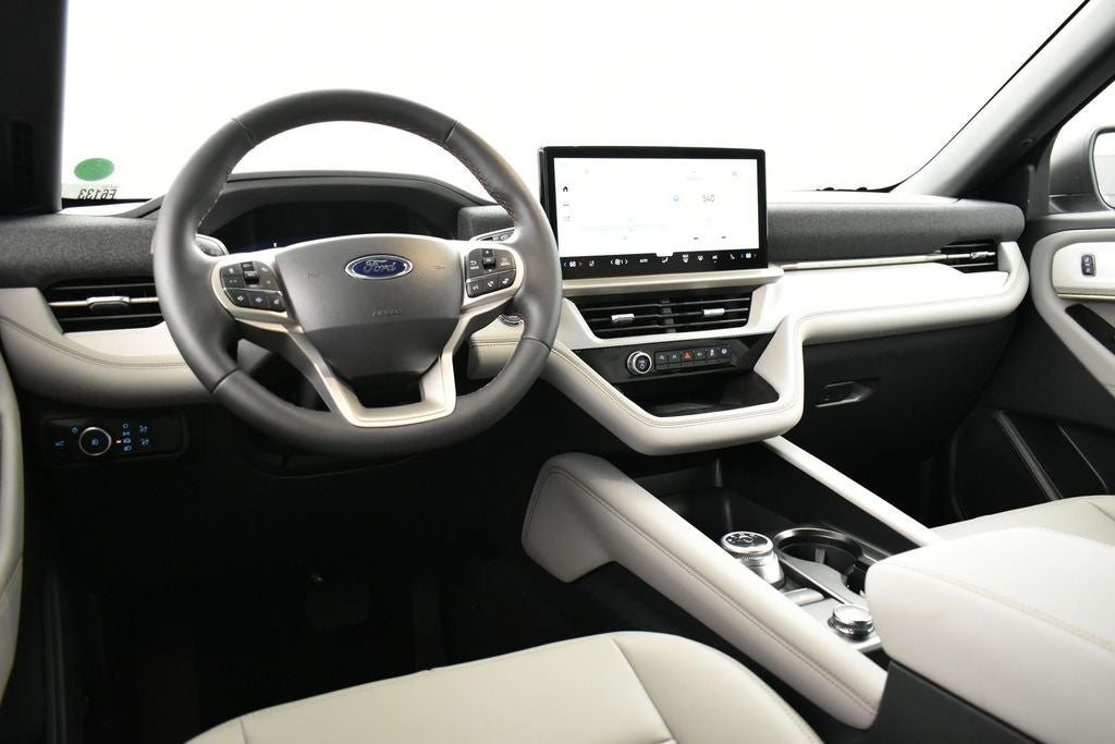 2027 Ford Explorer Active 200A