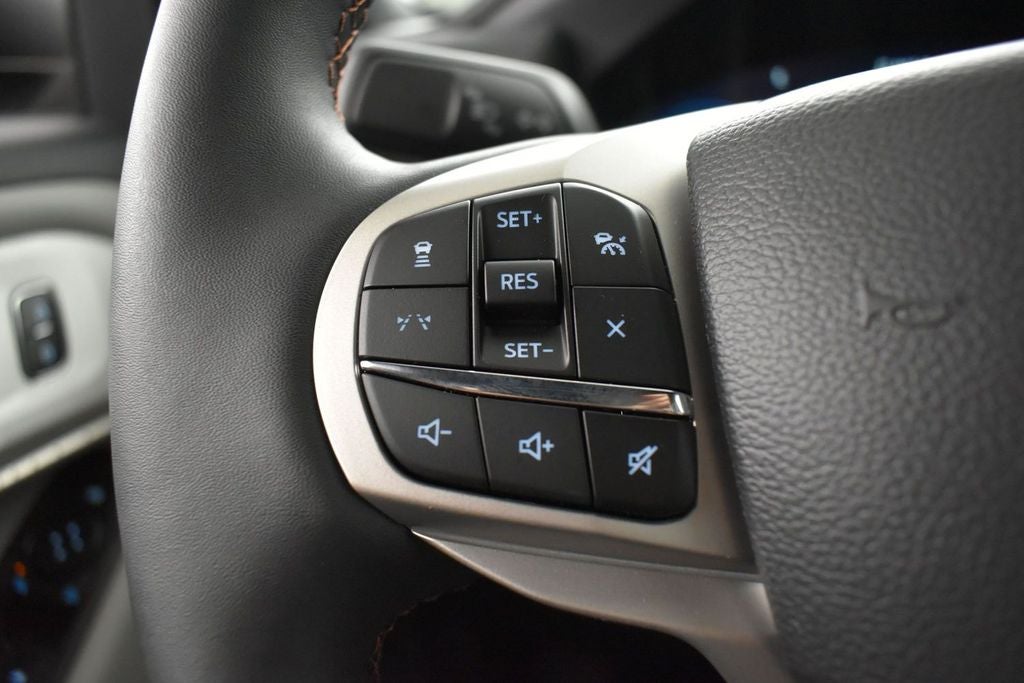 2027 Ford Explorer Active 200A