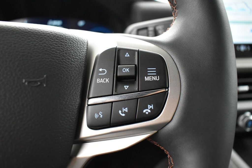 2027 Ford Explorer Active 200A