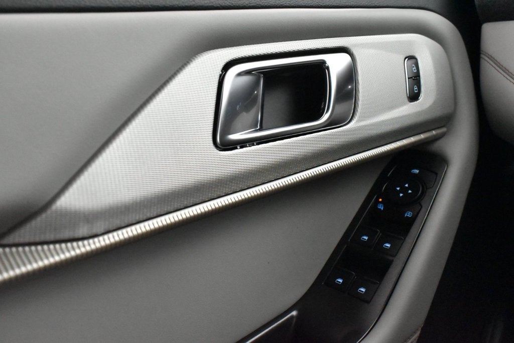 2027 Ford Explorer Active 200A