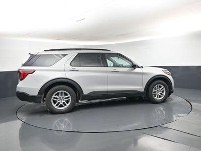 2027 Ford Explorer Active 200A