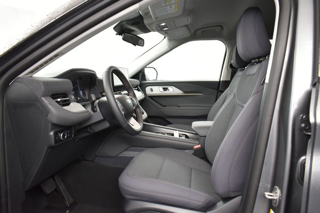 2026 Ford Explorer Active 200A