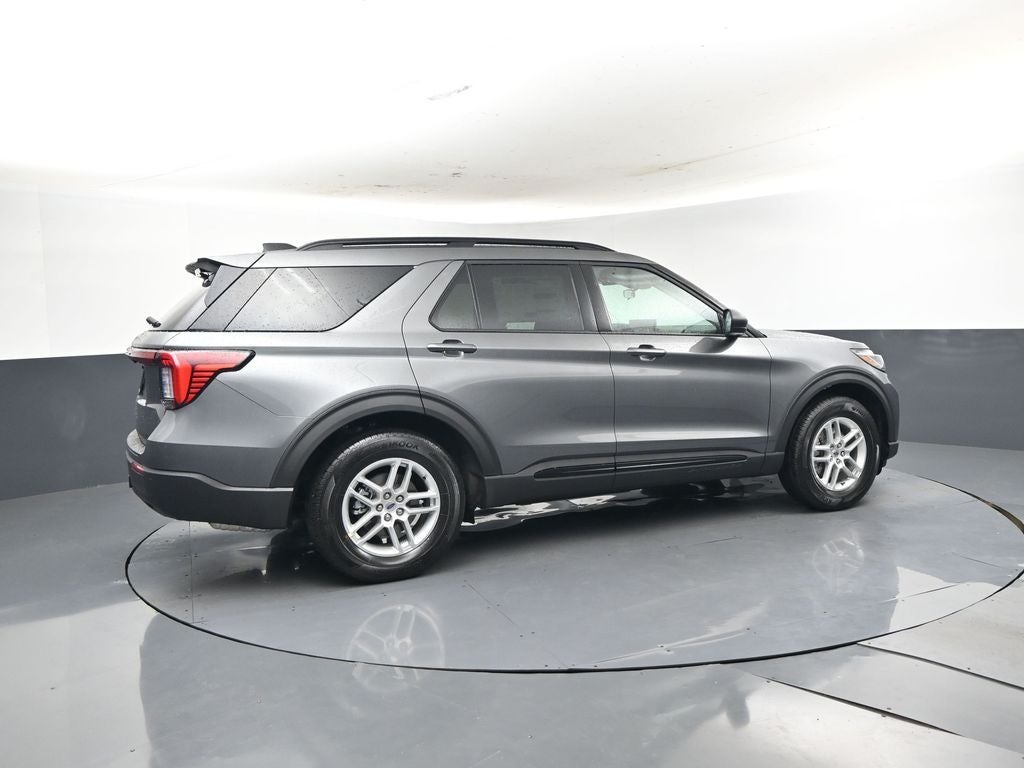 2026 Ford Explorer Active 200A