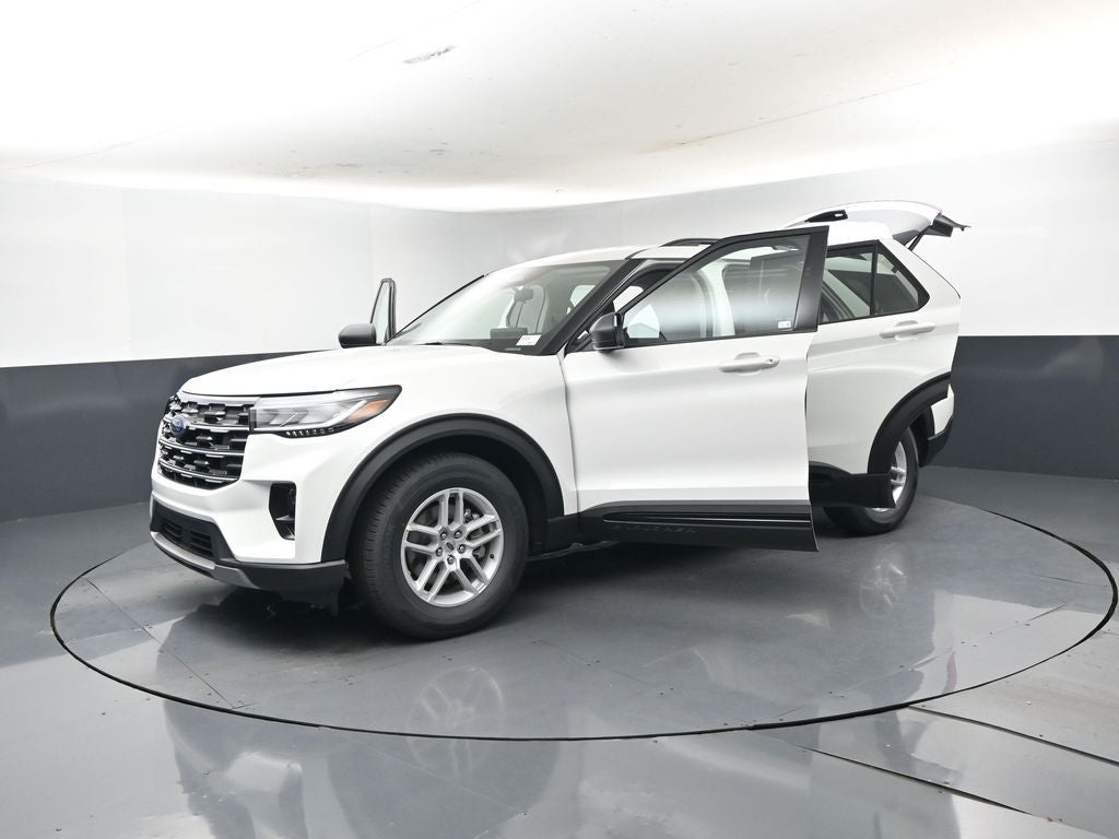 2026 Ford Explorer Active 200A