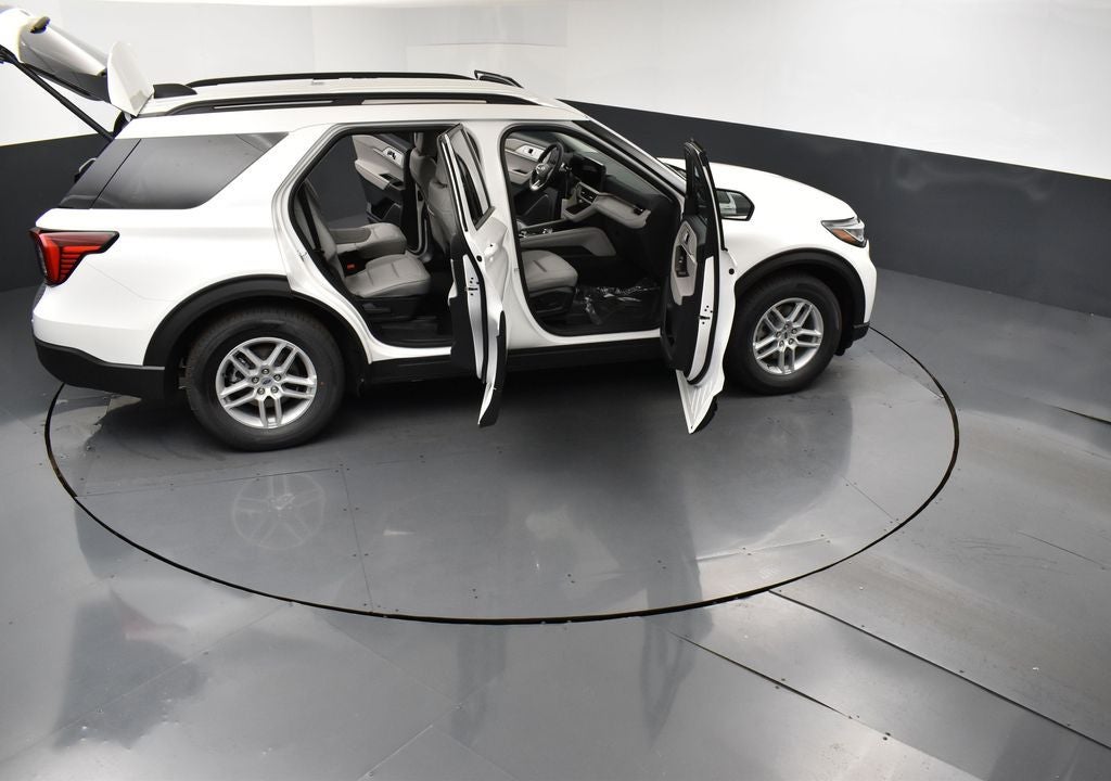 2026 Ford Explorer Active 200A