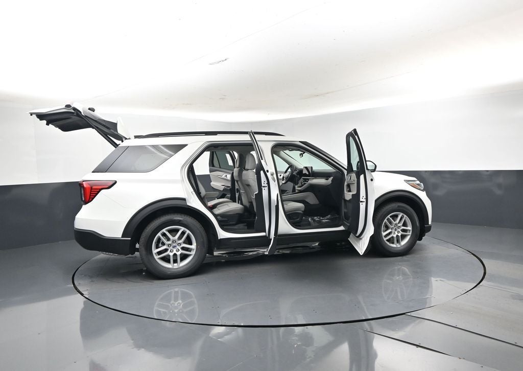 2026 Ford Explorer Active 200A