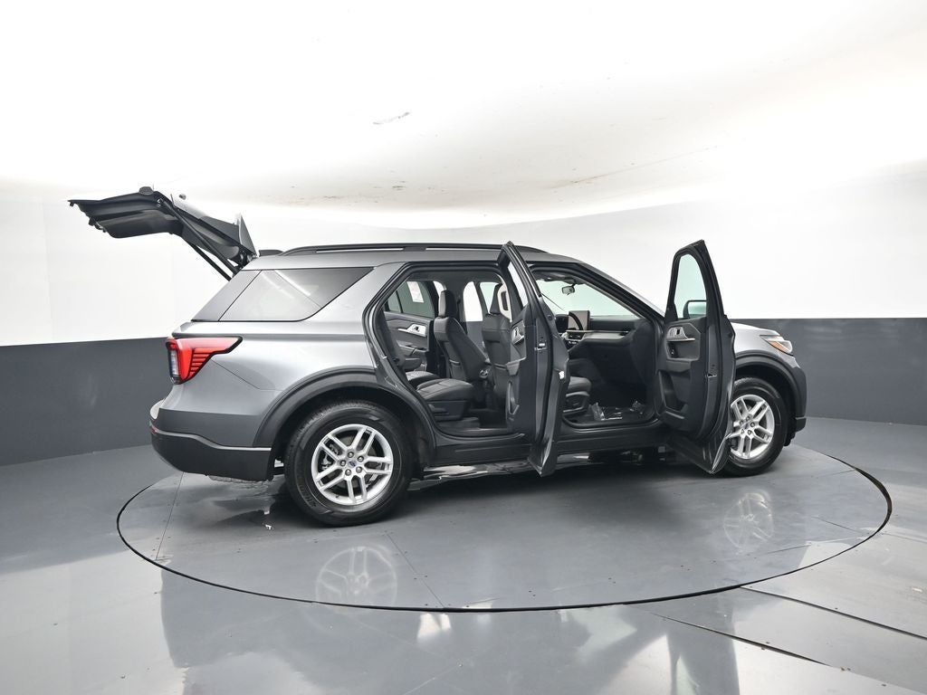 2026 Ford Explorer Active 200A