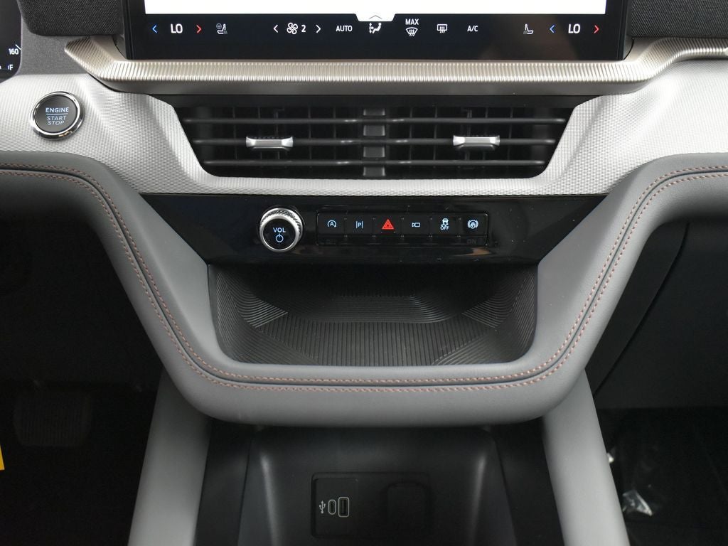 2026 Ford Explorer Active 200A