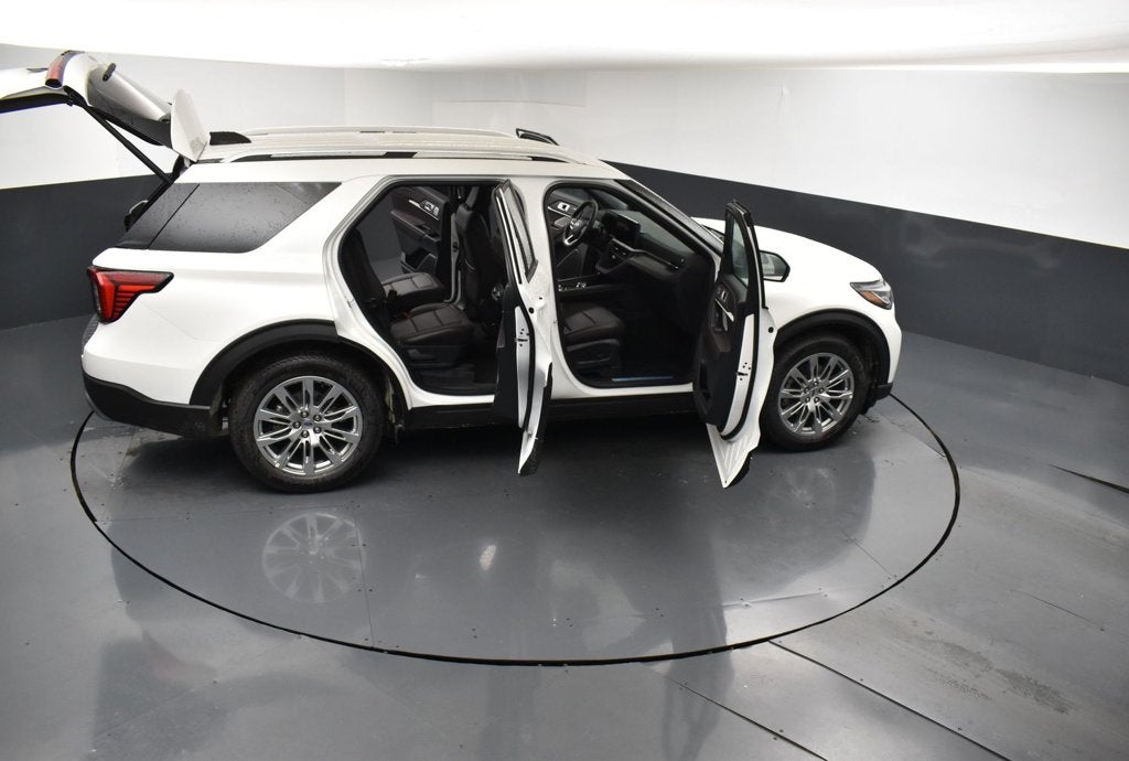 2027 Ford Explorer Platinum 600A