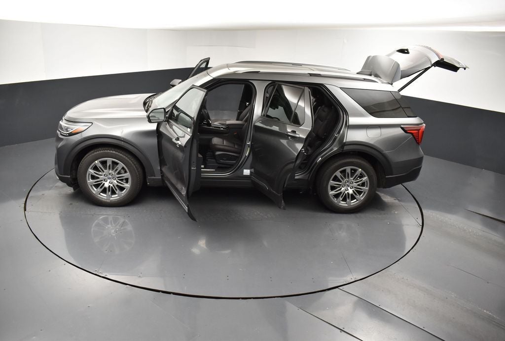 2026 Ford Explorer Platinum 600A