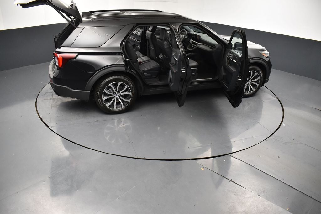 2026 Ford Explorer ST-Line 300A