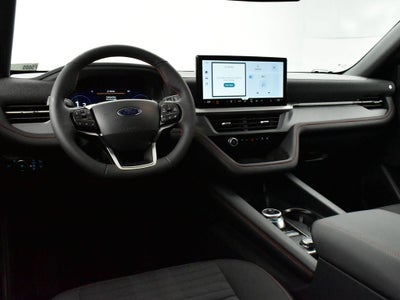 2026 Ford Explorer ST-Line 300A