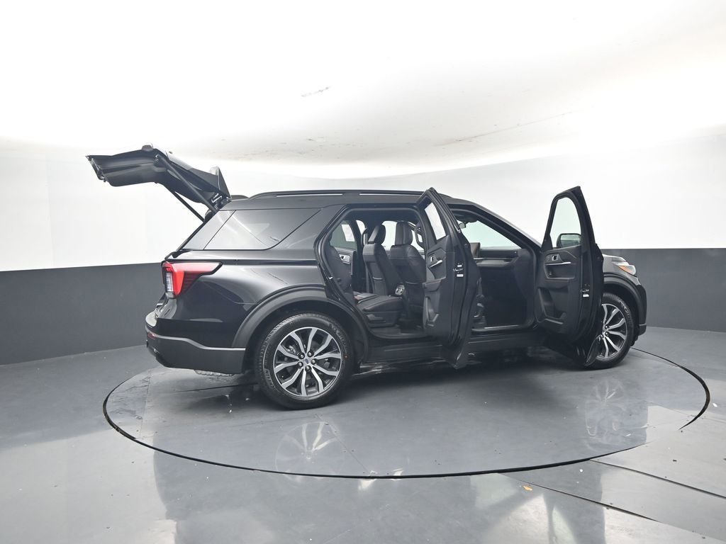 2026 Ford Explorer ST-Line 300A