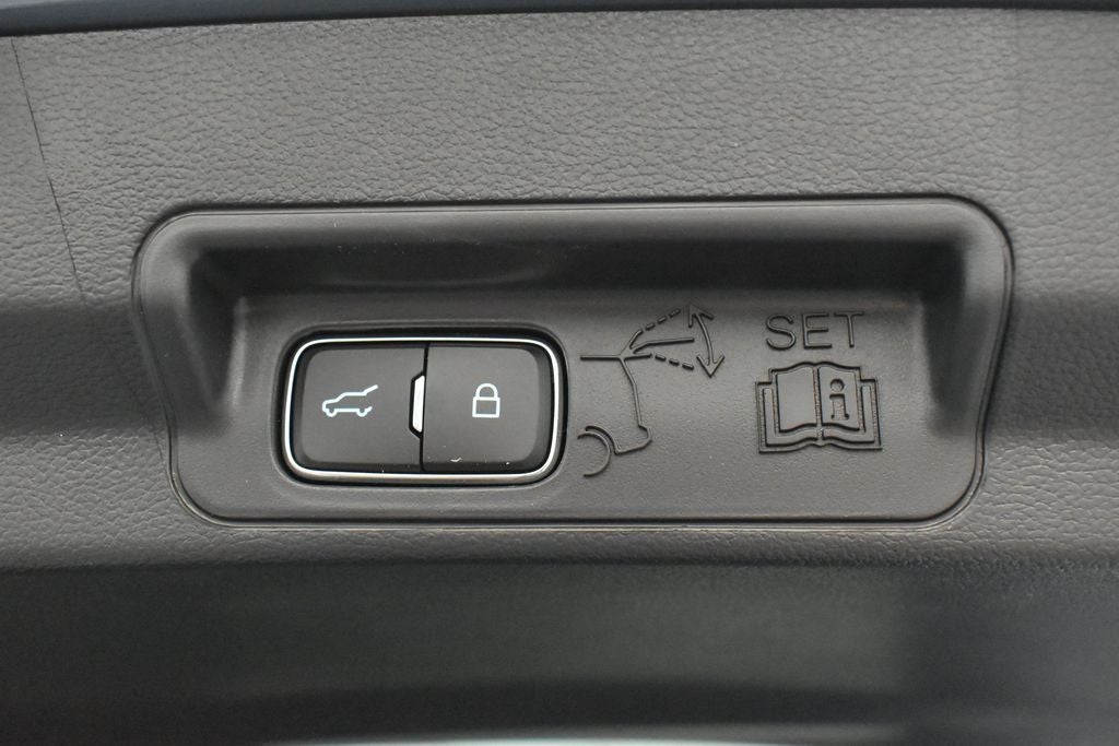 2026 Ford Explorer ST-Line 300A