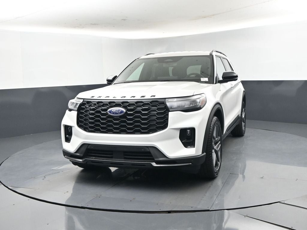2026 Ford Explorer ST-Line 300A