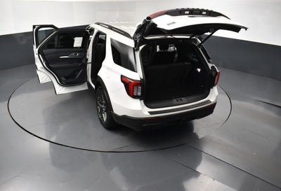 2026 Ford Explorer ST-Line 300A