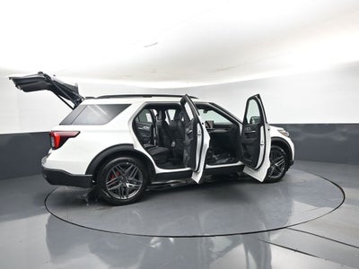 2026 Ford Explorer ST-Line 300A