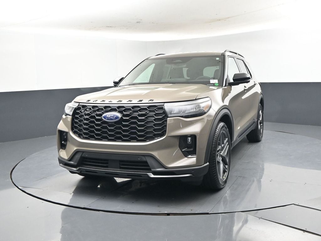 2026 Ford Explorer ST-Line 300A