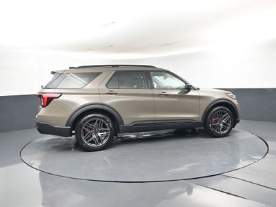 2026 Ford Explorer ST-Line 300A