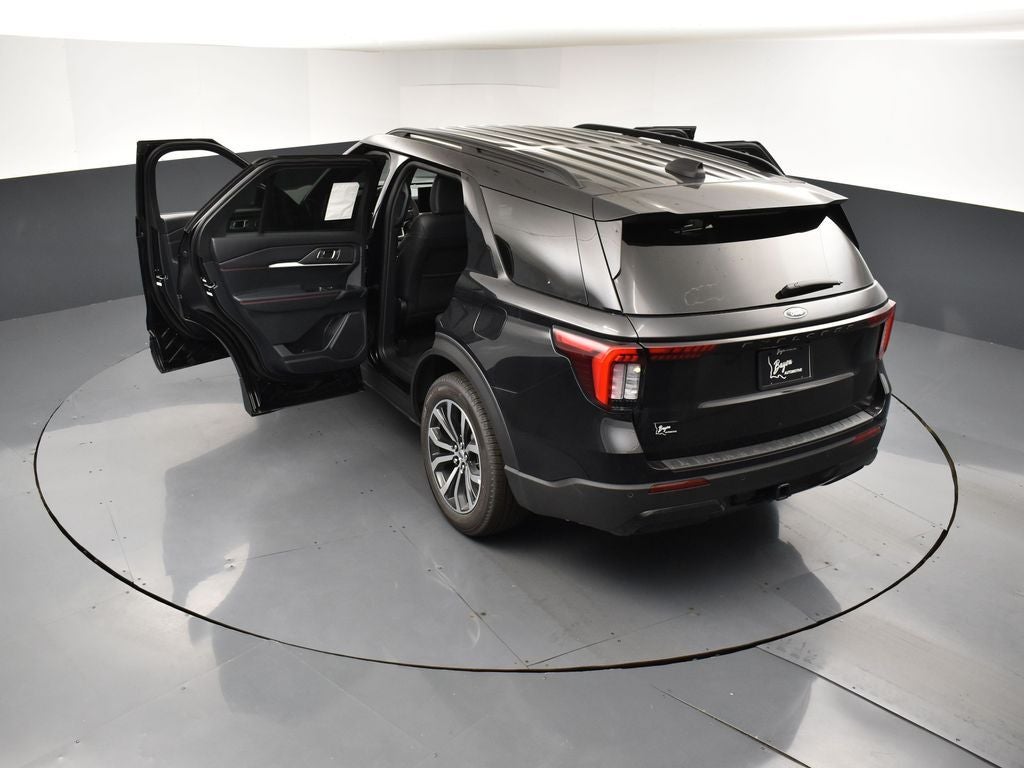 2026 Ford Explorer ST-Line 300A