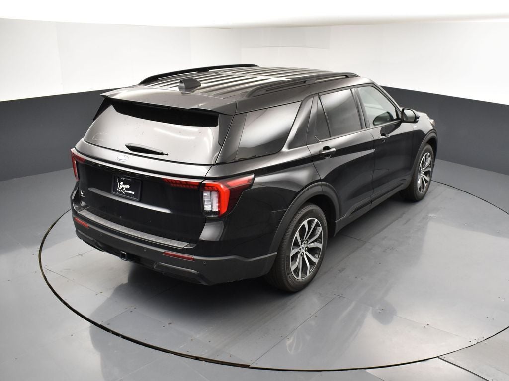 2026 Ford Explorer ST-Line 300A