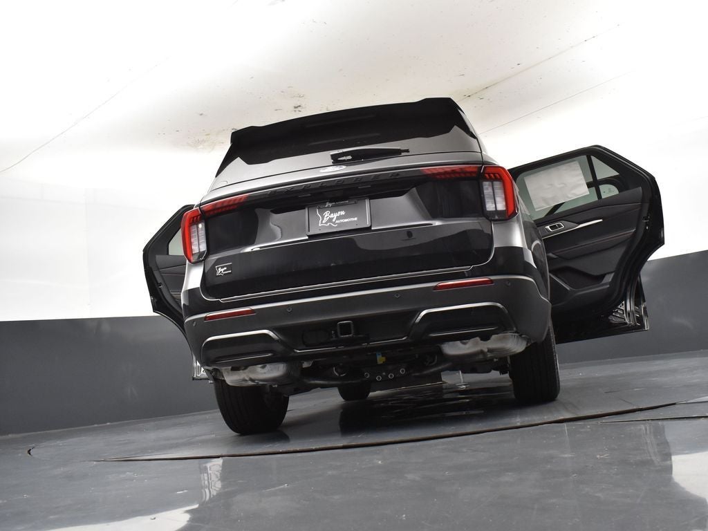 2026 Ford Explorer ST-Line 300A