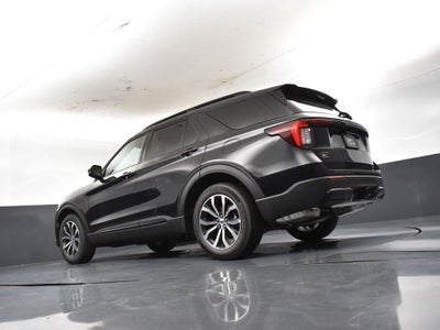 2026 Ford Explorer ST-Line 300A