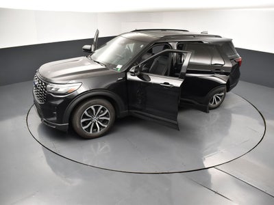 2026 Ford Explorer ST-Line 300A