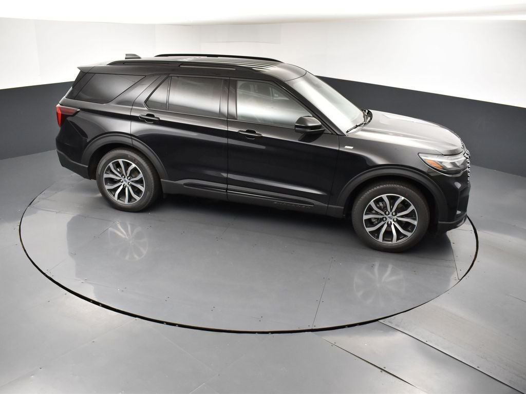 2026 Ford Explorer ST-Line 300A