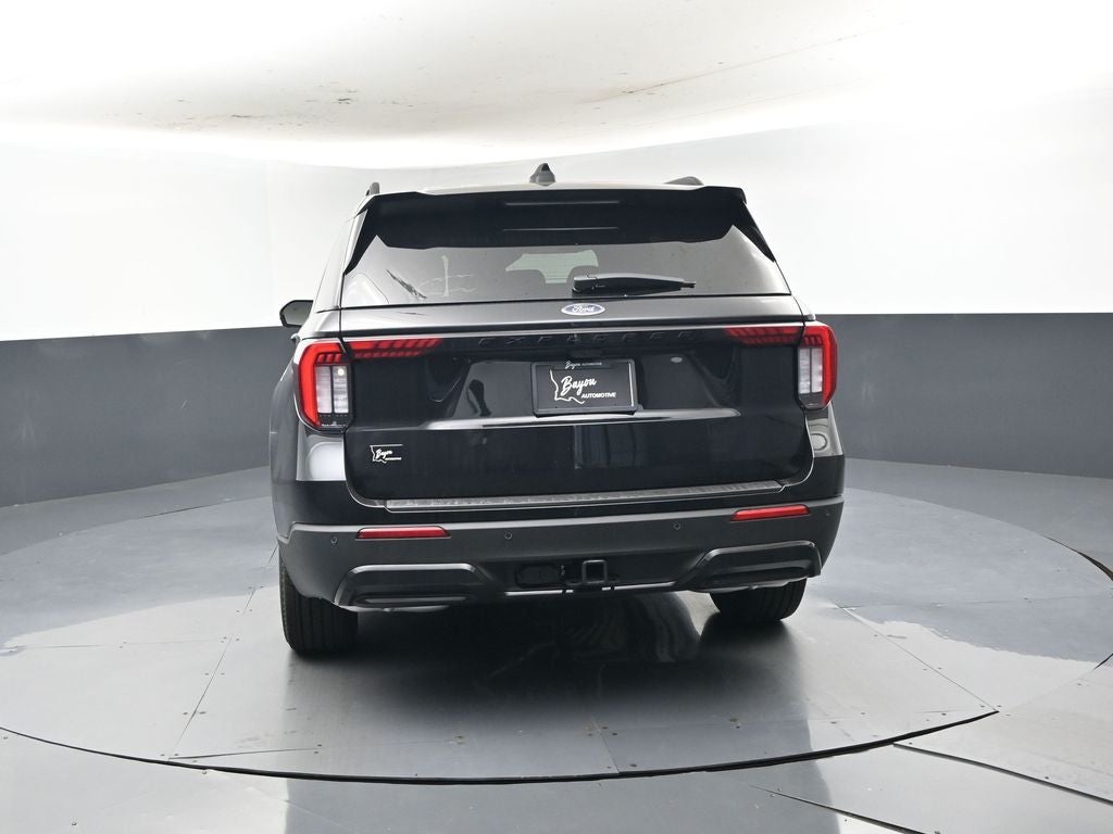 2026 Ford Explorer ST-Line 300A