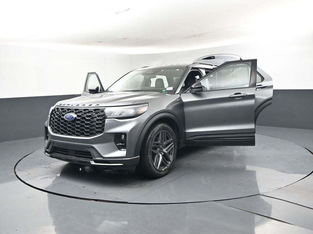 2026 Ford Explorer ST-Line 300A