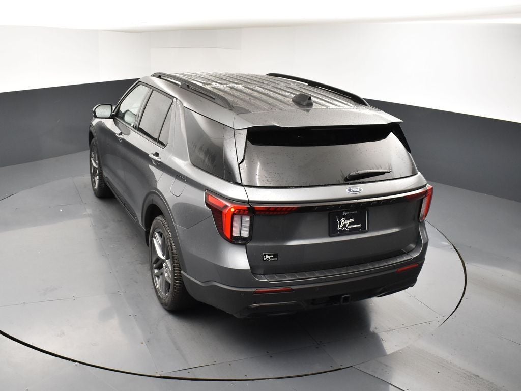 2026 Ford Explorer ST-Line 300A