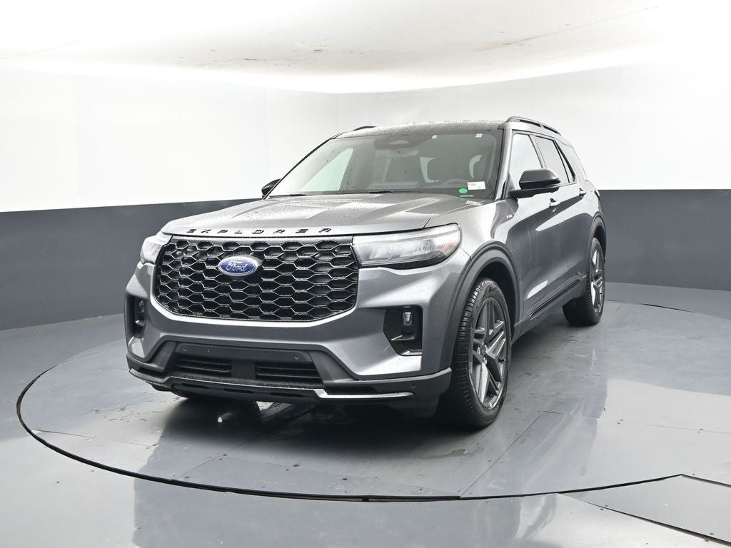 2026 Ford Explorer ST-Line 300A