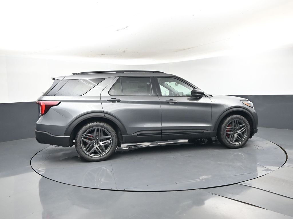 2026 Ford Explorer ST-Line 300A