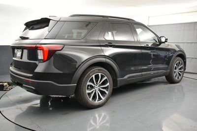 2027 Ford Explorer ST-Line 300A