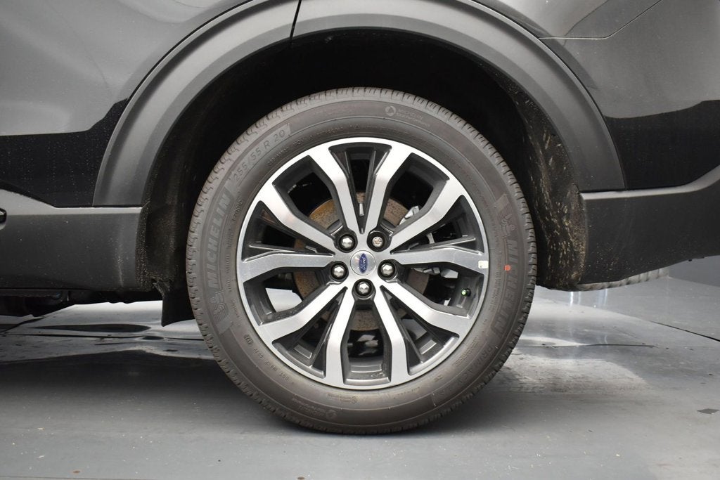 2027 Ford Explorer ST-Line 300A