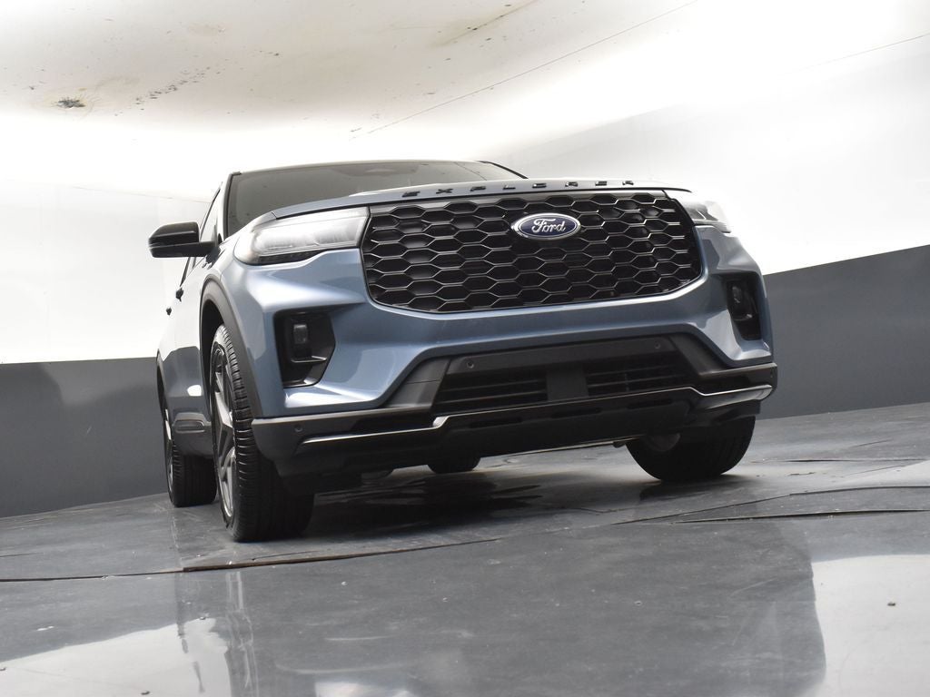 2026 Ford Explorer ST-Line 300A