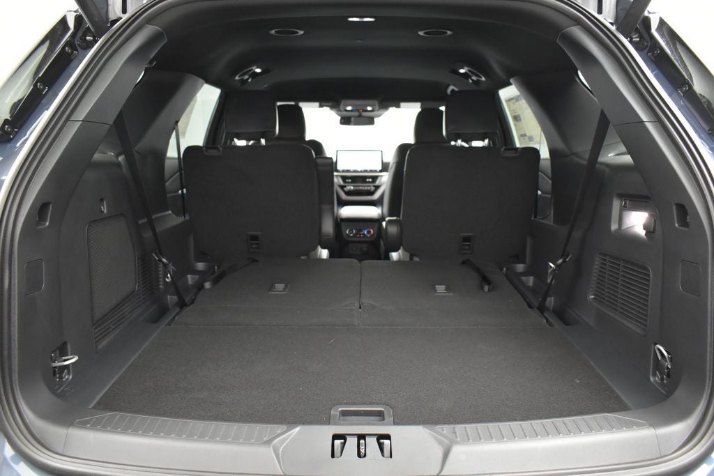 2026 Ford Explorer ST-Line 300A