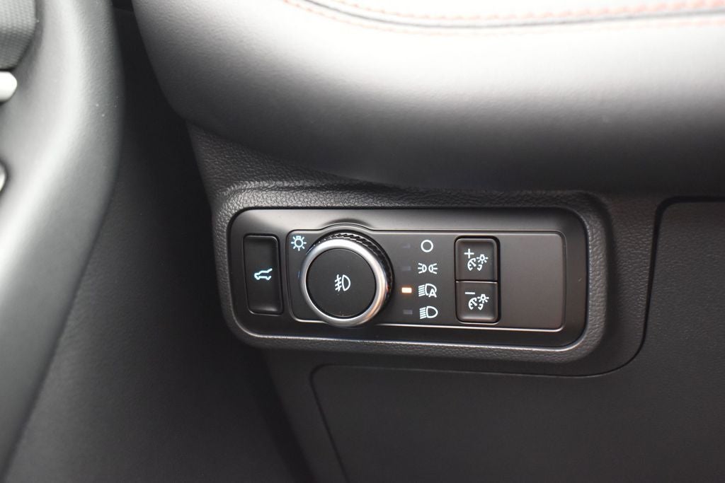 2026 Ford Explorer ST-Line 300A