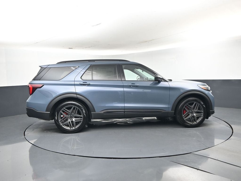 2026 Ford Explorer ST-Line 300A