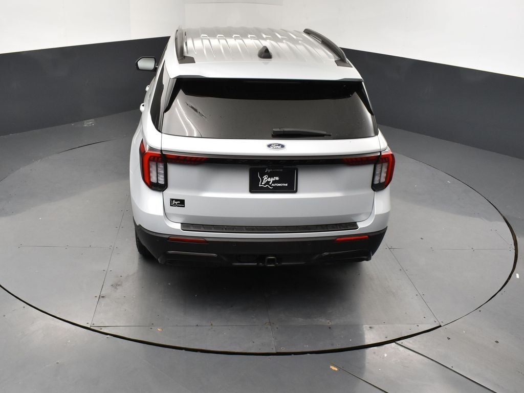 2026 Ford Explorer ST-Line 300A