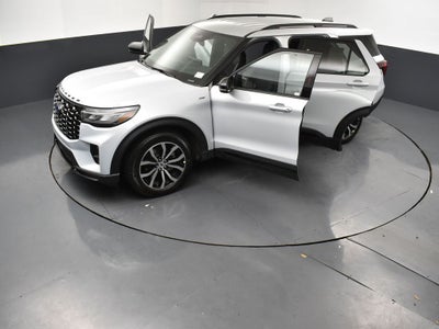 2026 Ford Explorer ST-Line 300A