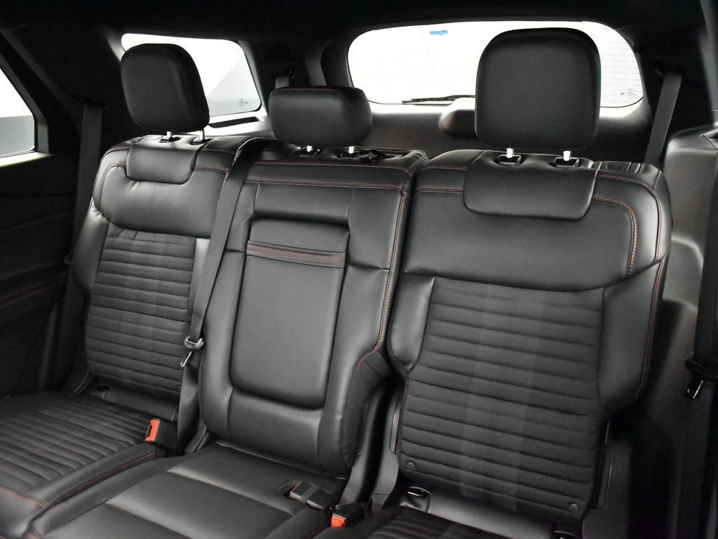 2026 Ford Explorer ST-Line 300A