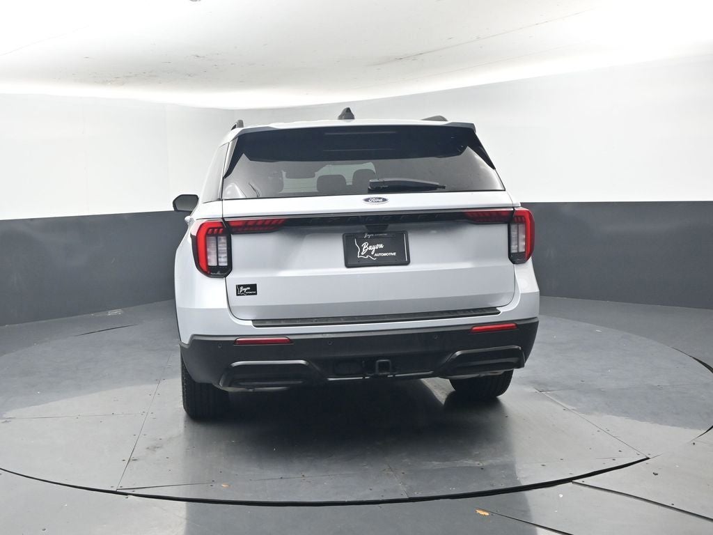 2026 Ford Explorer ST-Line 300A
