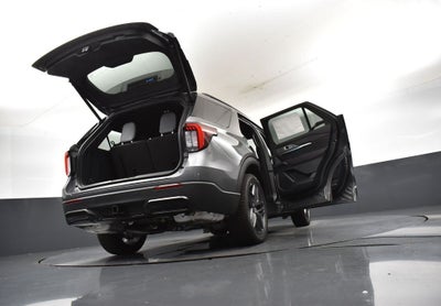 2026 Ford Explorer ST-Line 300A